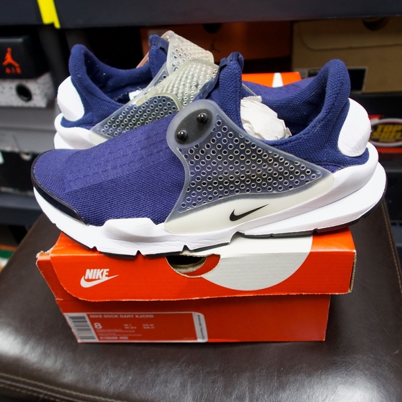 nike sock dart size 8